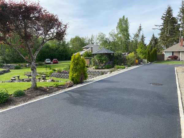 Efficient Poulsbo driveway paving in WA near 98370