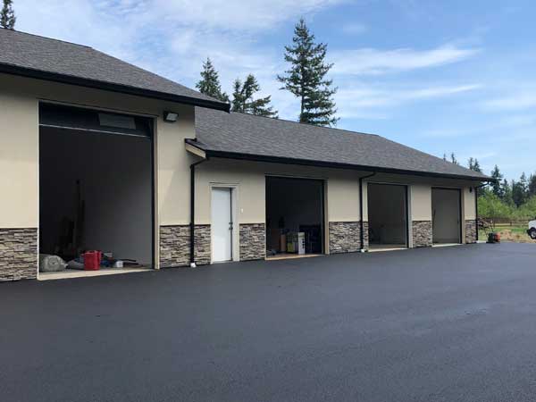 Experienced Lacey commercial paving in WA near 98503