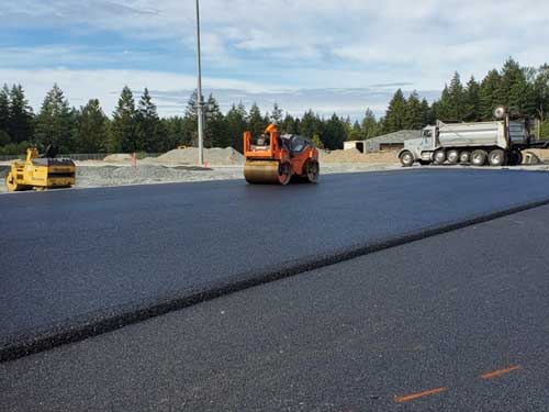 Reliable Poulsbo commercial asphalt paving in WA near 98370