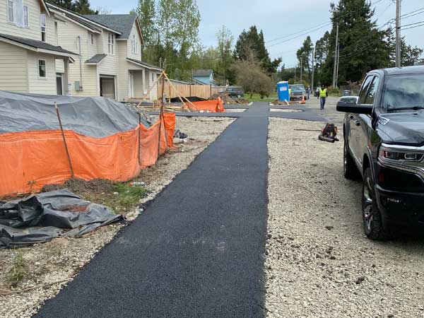 Covington asphalt patching services in WA near 98042