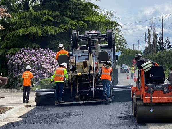 Professional Kent asphalt repair in WA near 98030