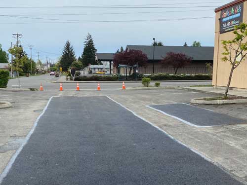 Dash Point asphalt maintenance company in WA near 98422